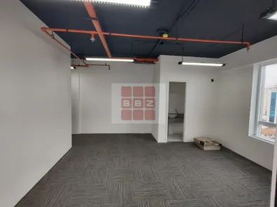 Sala Comercial à venda, 39m² no Chácara Santo Antônio (Zona Sul), São Paulo