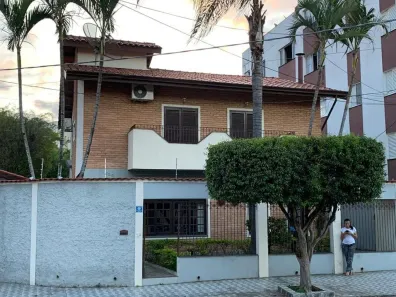 Casa com 4 Quartos à venda, 234m² no Vila Trujillo, Sorocaba