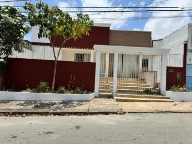 Casa com 3 Quartos à venda, 300m² no Renascença, São Luís