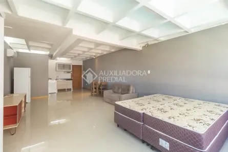 Apartamento com 1 Quarto para alugar, 32m² no Menino Deus, Porto Alegre