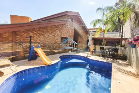 Casa com 4 Quartos à venda, 380m² no Parque Rural Fazenda Santa Cândida, Campinas