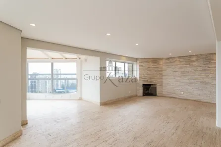 Cobertura com 4 Quartos à venda, 450m² no Vila Suzana, São Paulo