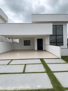 Casa de Condomínio com 3 Quartos à venda, 245m² no Cajueiros (Itaipuaçu), Maricá