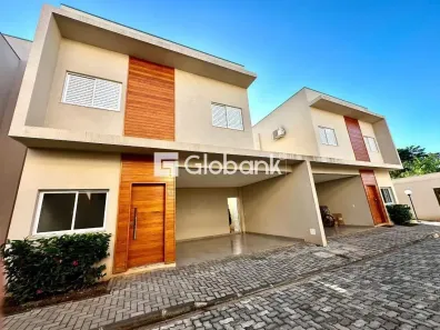 Casa com 3 Quartos para alugar, 154m² no Loteamento Reserva Real, Montes Claros