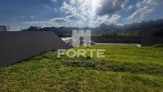 Lote/Terreno à venda, 300m² no Cézar de Souza, Mogi das Cruzes