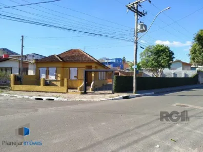 Casa com 3 Quartos à venda, 437m² no Partenon, Porto Alegre