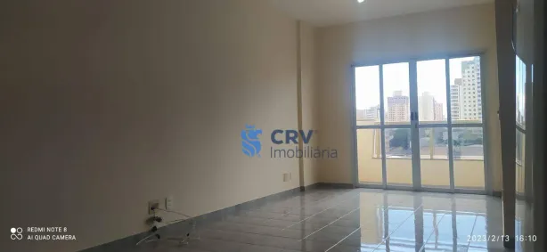 Apartamento com 3 Quartos para alugar, 80m² no Centro, Londrina