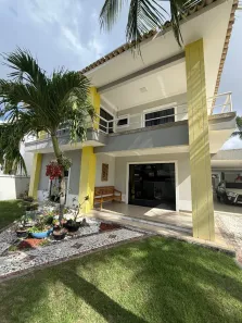 Casa de Condomínio com 4 Quartos para alugar, 300m² no Buraquinho, Lauro de Freitas
