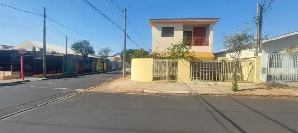 Sobrado com 3 Quartos à venda, 182m² no Jardim Santa Angelina, Araraquara