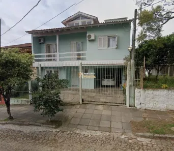 Casa com 4 Quartos à venda, 200m² no Espírito Santo, Porto Alegre