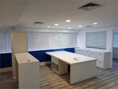 Sala Comercial para venda ou aluguel, 60m² no Indianópolis, São Paulo