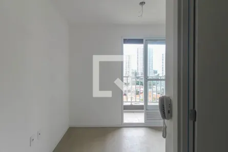Kitnet com 1 Quarto à venda, 15m² no Vila Santa Clara, São Paulo