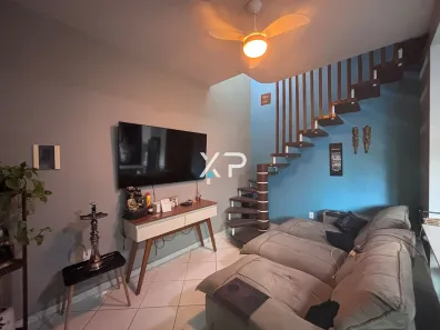 Sobrado com 3 Quartos à venda, 130m² no Madri, Palhoça
