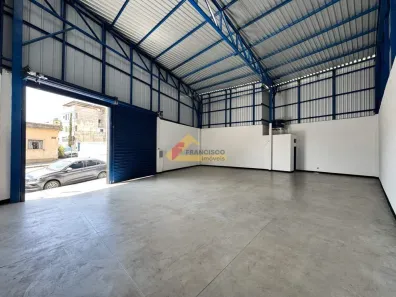 Galpão/Depósito/Armazém para alugar, 160m² no São José, Divinópolis