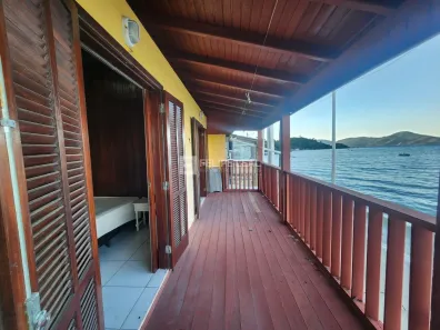 Sobrado com 4 Quartos à venda, 145m² no Prado de Baixo, Biguaçu