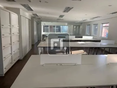 Sala Comercial para venda ou aluguel, 240m² no Itaim Bibi, São Paulo