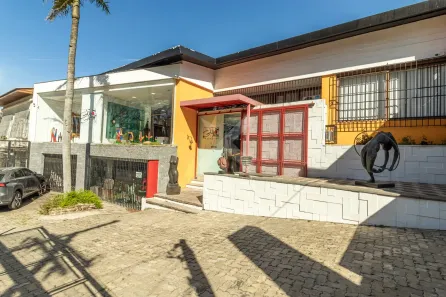 Casa com 14 Quartos para venda ou aluguel, 320m² no Higienópolis, Porto Alegre