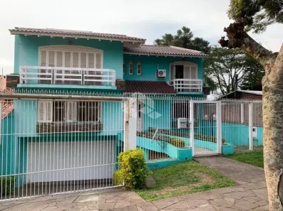 Casa com 4 Quartos à venda, 620m² no Três Figueiras, Porto Alegre