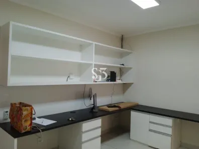 Casa com 3 Quartos para alugar, 183m² no Jardim Chapadão, Campinas