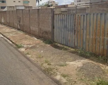 Lote/Terreno à venda, 1080m² no Segismundo Pereira, Uberlândia