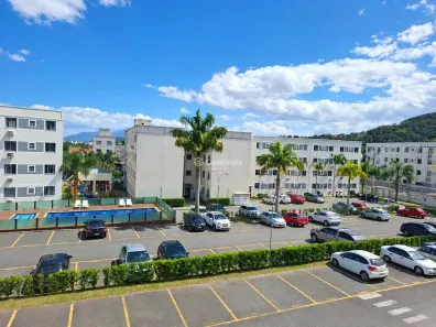 Apartamento com 2 Quartos para alugar, 48m² no Roçado, São José