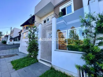 Sobrado com 3 Quartos à venda, 150m² no Estância Velha, Canoas