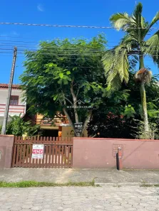 Sobrado com 4 Quartos à venda, 235m² no Itapema do Norte, Itapoá