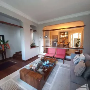 Casa com 4 Quartos à venda, 291m² no Vila Brandina, Campinas