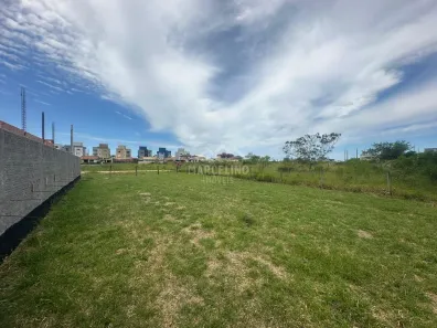 Lote/Terreno à venda, 350m² no Village, Imbituba