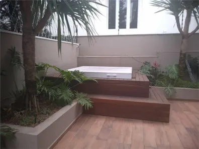 Sobrado com 4 Quartos à venda, 365m² no Vila Madalena, São Paulo