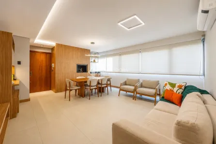 Apartamento com 3 Quartos à venda, 105m² no Mont Serrat, Porto Alegre