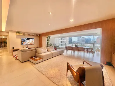 Apartamento com 3 Quartos à venda, 189m² no Santo Amaro, São Paulo