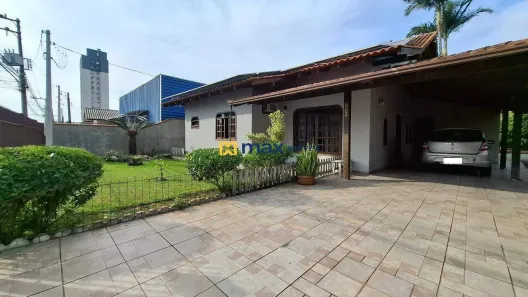 Casa com 3 Quartos à venda, 220m² no Cordeiros, Itajaí