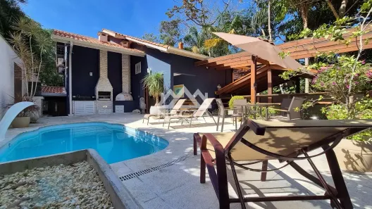 Casa de Condomínio com 5 Quartos à venda, 377m² no Guaecá, São Sebastião