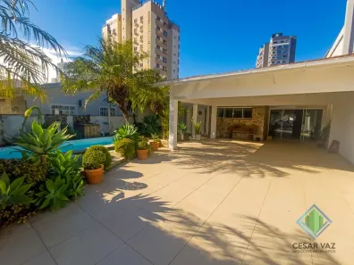 Casa com 3 Quartos à venda, 259m² no Nossa Senhora do Rosário, São José