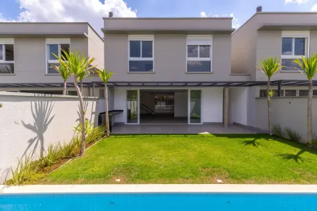 Sobrado com 4 Quartos à venda, 425m² no Jardim Cordeiro, São Paulo