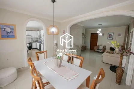 Casa com 4 Quartos à venda, 240m² no Setor Habitacional Vicente Pires, Brasília