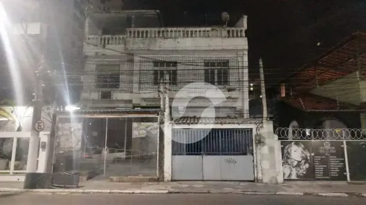 Casa com 5 Quartos à venda, 217m² no Icaraí, Niterói