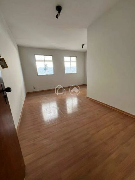 Apartamento com 3 quartos — Nova Granada, Belo Horizonte