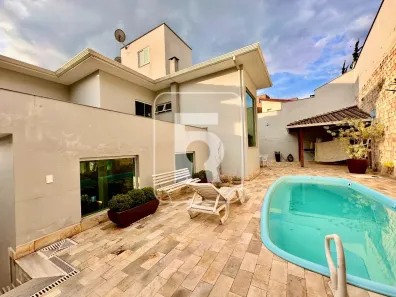 Casa com 3 Quartos à venda, 365m² no Granja das Hortênsias, Conselheiro Lafaiete