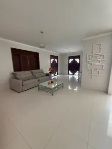 Casa com 5 Quartos à venda, 290m² no Calhau, São Luís
