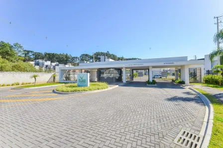 Casa de Condomínio com 3 Quartos à venda, 340m² no Santa Cândida, Curitiba