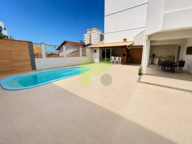 Casa com 3 Quartos à venda, 360m² no Riviera Fluminense, Macaé