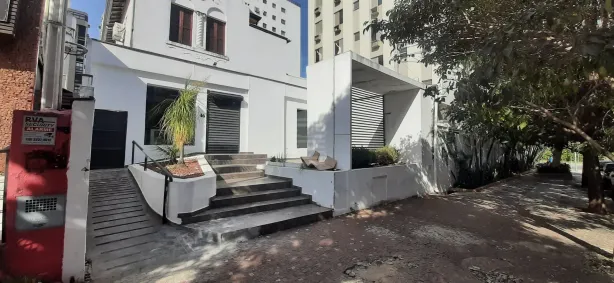 Imóvel Comercial para alugar, 294m² no Cambuí, Campinas