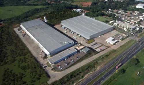 Galpão/Depósito/Armazém para alugar, 1846m² no Pinhal, Cabreúva