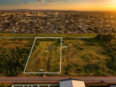 Lote/Terreno à venda, 17475m² no São Luis, Canoas