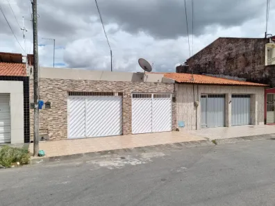 Casa com 3 Quartos à venda, 65m² no Jardim Guanabara, Fortaleza