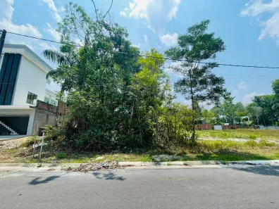 Lote/Terreno à venda, 827m² no Ponta Negra, Manaus