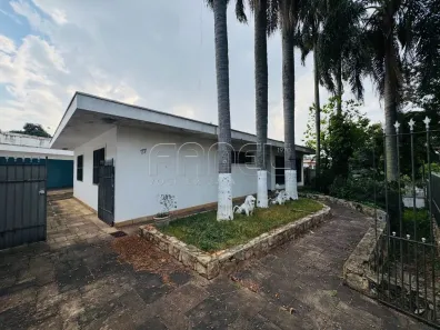 Casa com 3 Quartos à venda, 226m² no Caxingui, São Paulo
