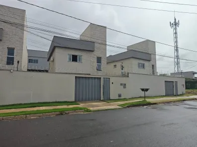 Sobrado com 3 Quartos à venda, 139m² no Jardim Helvécia, Aparecida de Goiânia